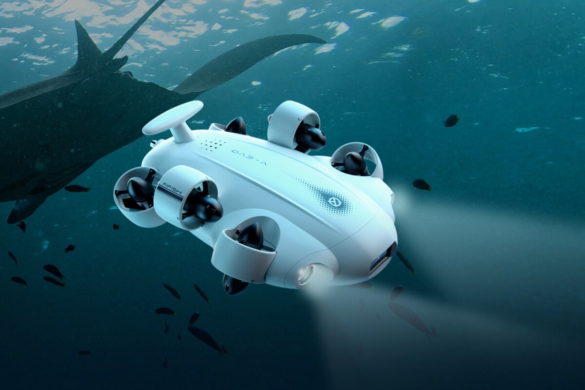 Underwater drone deals wireless